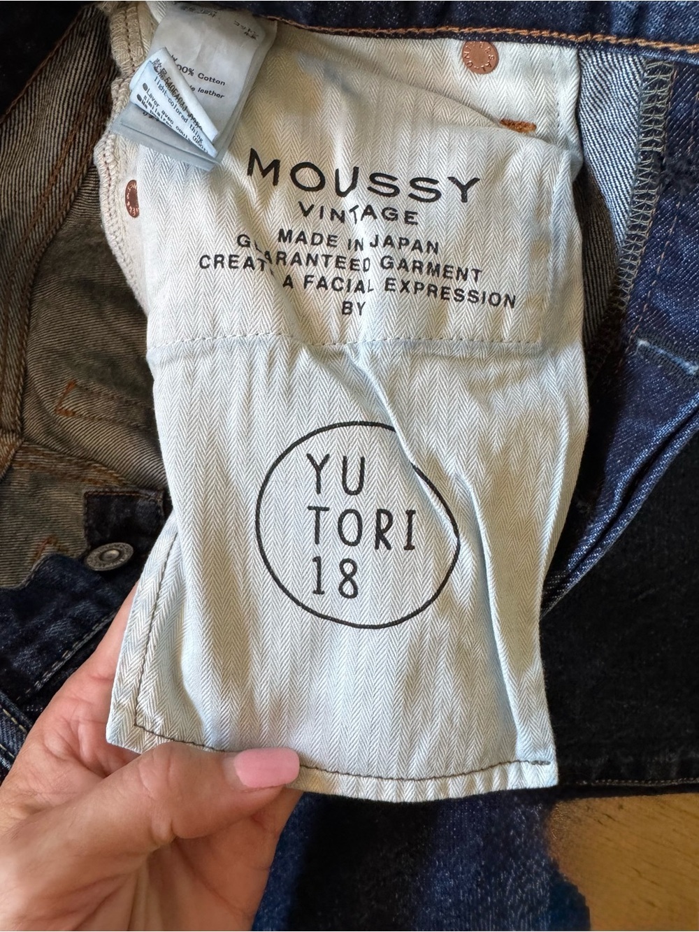 Moussy Vintage High-Rise Straight Jeans in Indigo Blue - Picture 9 of 10